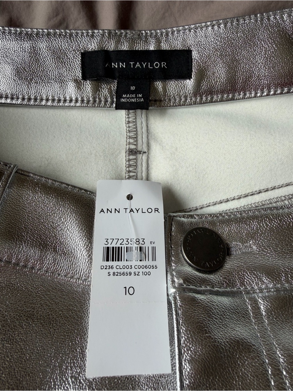 NEW Ann Taylor Silver Faux Leather Midi Pencil Skirt Womens Size 10 Rock Urban - Picture 3 of 8